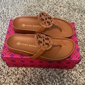 TORY BURCH Miller Cloud Calf Leather, size 6